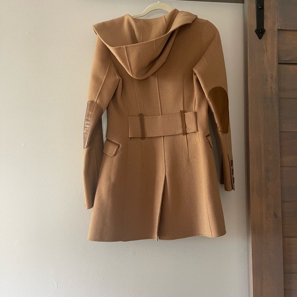 Luxury tan jacket with hood and elbow patches; worn once; size XS - Picture 6 of 9
